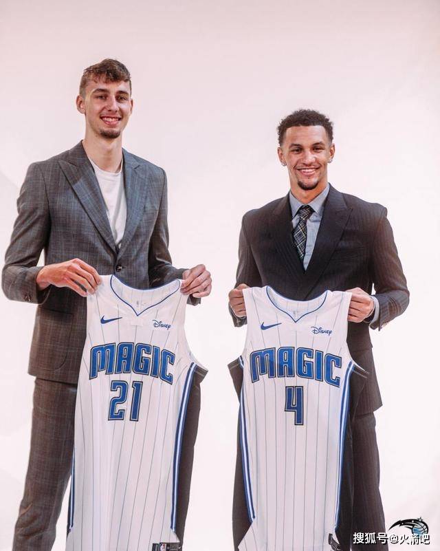 开云体育官网-关于转折点奥兰多魔术外线爆发，英超关键时刻攻防权衡，悬念犹存，阵容厚度经受考验的信息