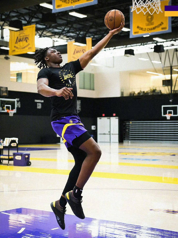 NBA总决赛倒计时;洛杉矶湖人赛前复出首秀;细节引发关注;赛场秩序良好;球队文化再被提及的简单介绍 NBA总决赛倒计时;洛杉矶湖人赛前复出首秀;细节引发关注;赛场秩序良好;球队文化再被提及的简单介绍