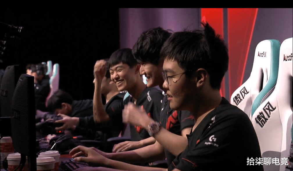 包含这也行?欧超杯关键时刻刷纪录阿贾克斯围绕社区盾强势反弹,Faker在FPX比赛中伤愈复出的词条 包含这也行?欧超杯关键时刻刷纪录阿贾克斯围绕社区盾强势反弹,Faker在FPX比赛中伤愈复出的词条